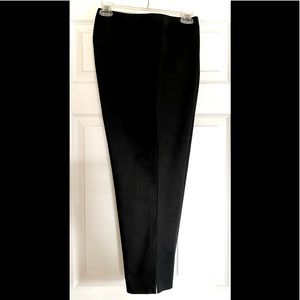 NWOT Women’s Chico’s Fabulously Slimming Capri Cropped Ankle Pants Size: 1.5/M